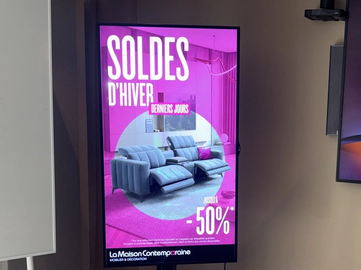 Écrans vitrine LCD